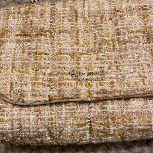 Kate Spade Briar Lane Quilted crossbody bag in perfect condition. New . - Picture 4 of 11